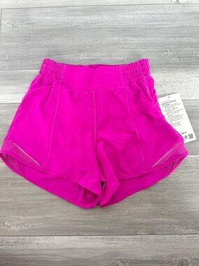 Lululemon hotty hot shorts purple highlight size 4